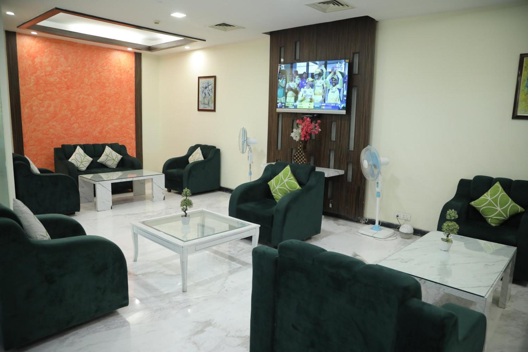Hyphen Haridwar Grand Hotel Exterior foto