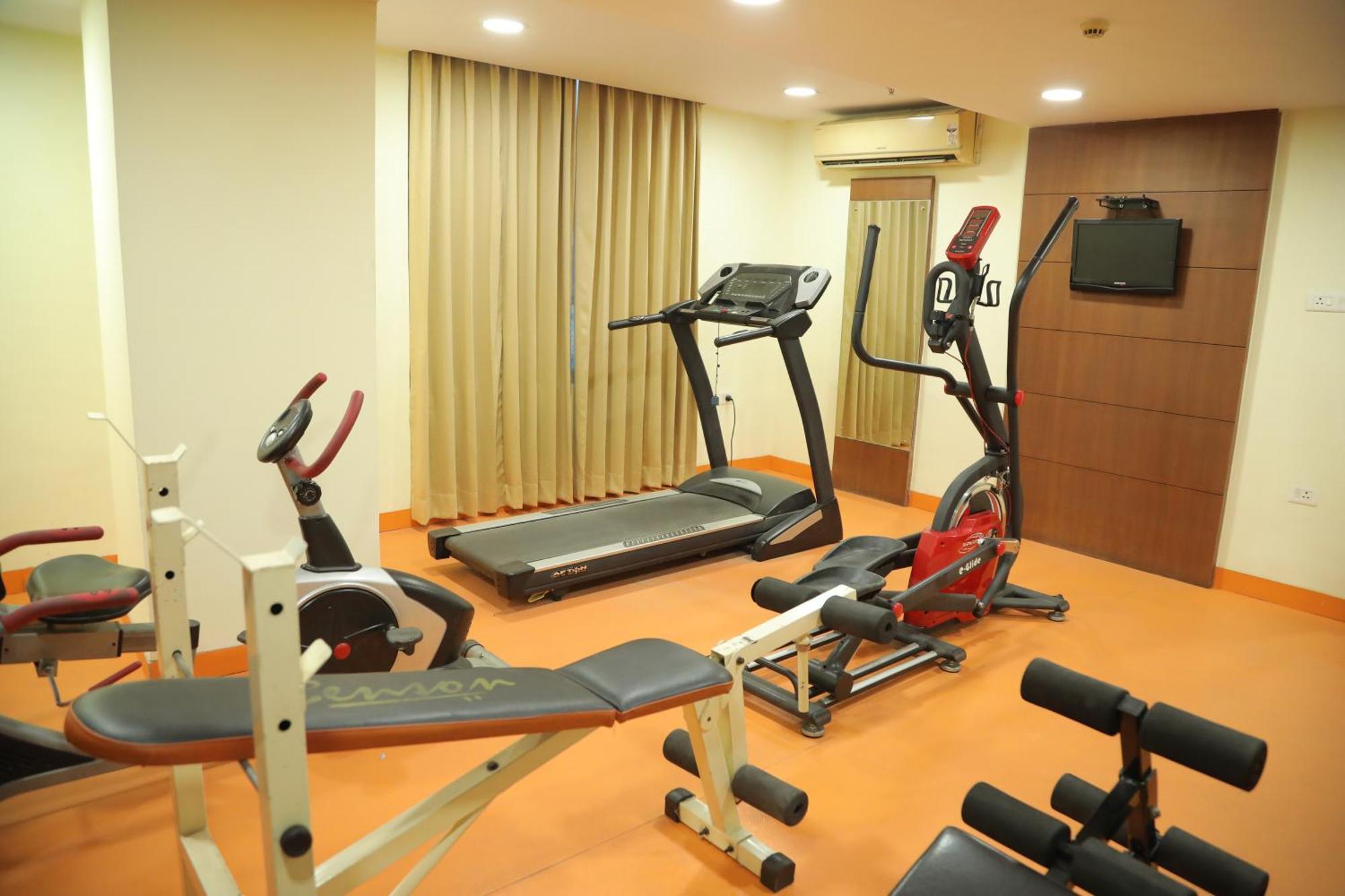 Hyphen Haridwar Grand Hotel Exterior foto
