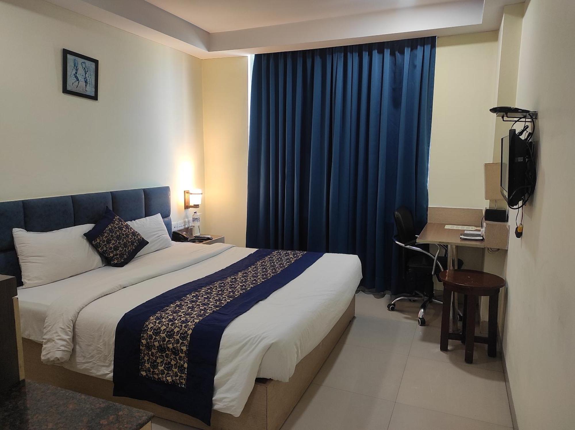 Hyphen Haridwar Grand Hotel Exterior foto